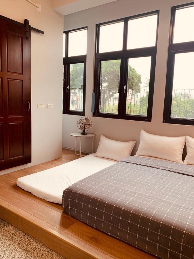 Oyaji Guesthouse-依人數床位數計價開放房型 Ταϊνάν Εξωτερικό φωτογραφία