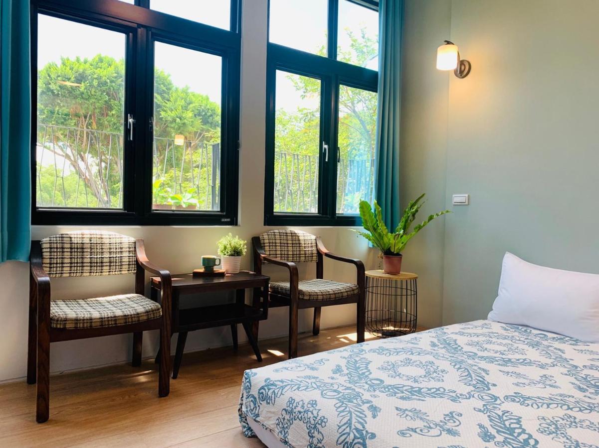 Oyaji Guesthouse-依人數床位數計價開放房型 Ταϊνάν Εξωτερικό φωτογραφία
